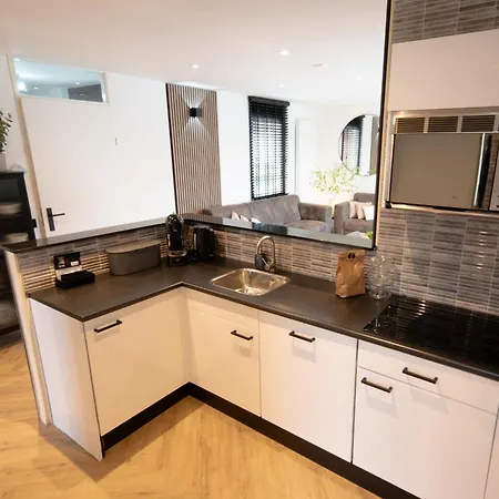 Pet-friendly Rural Escape, Cleaning Included Zevenhuizen (Zuidplas)