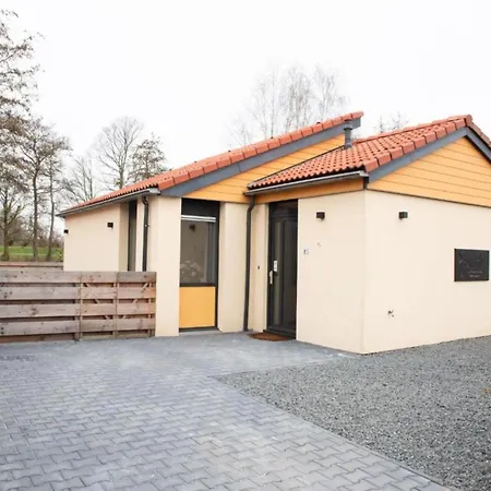 Pet-friendly Rural Escape, Cleaning Included * Zevenhuizen (Zuidplas)